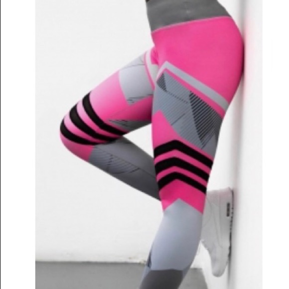 Workout leggings ⭐️❣️ - Picture 2 of 2